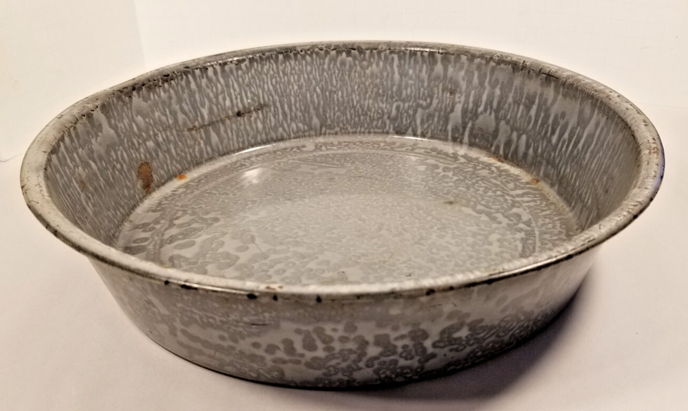 Graniteware Pan/Bowl Gray Enamelware 9" Vintage Farmhouse